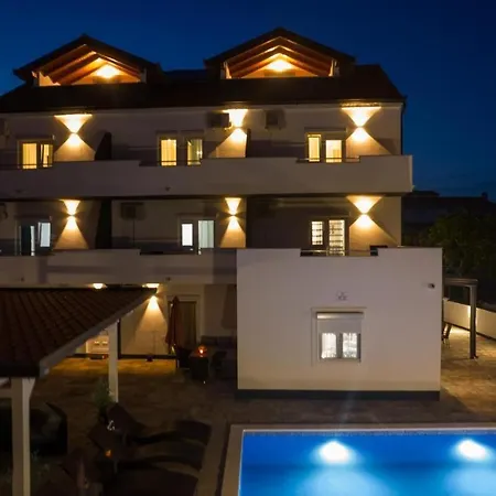 Apartment In Okrug Gornji With Sea View, Balcony, Air Conditioning, Wifi 5134-2